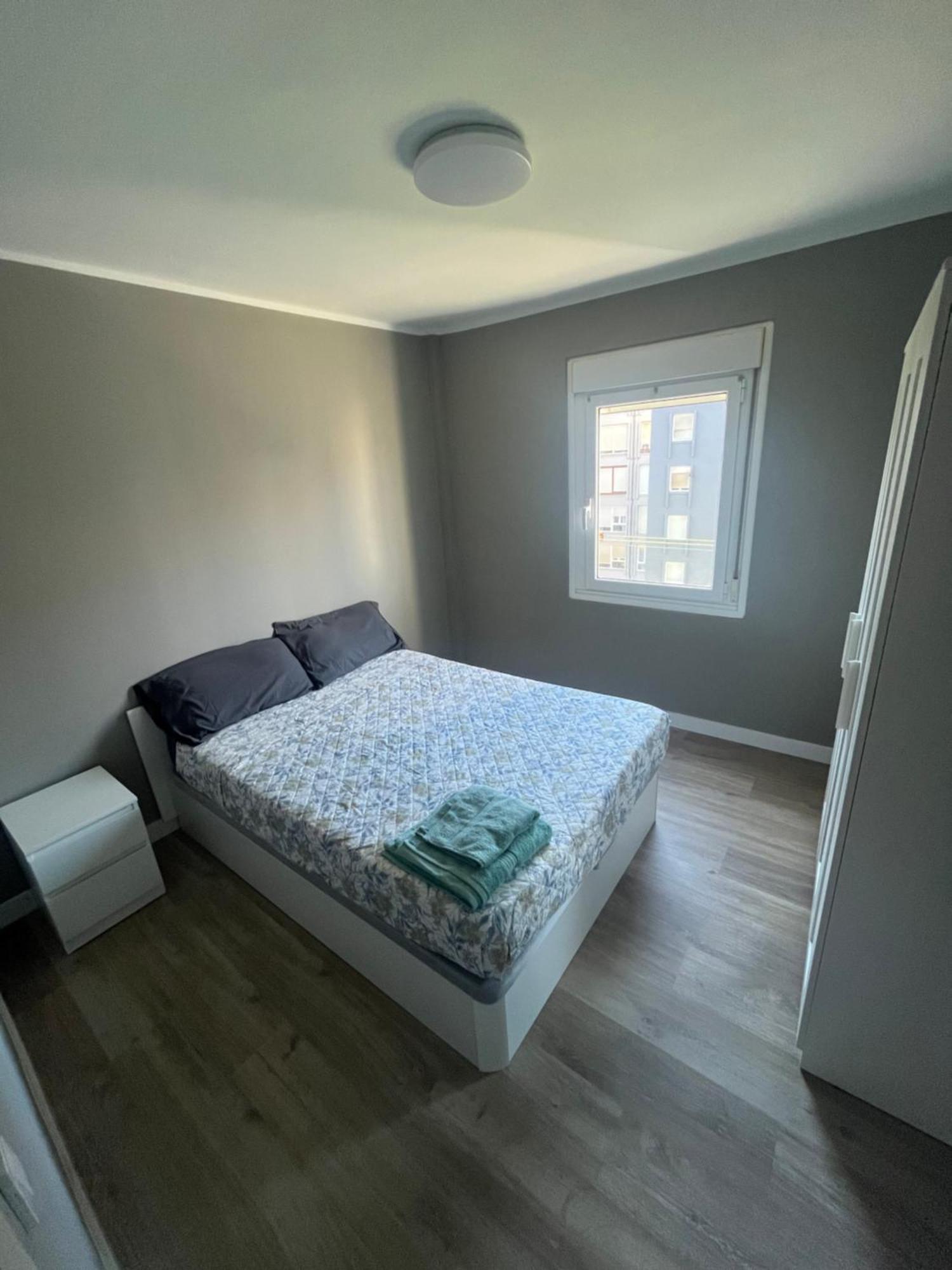 Appartamento Piso A Un Paso Centro Con Zona Aparcamiento Gratuita Santander Esterno foto